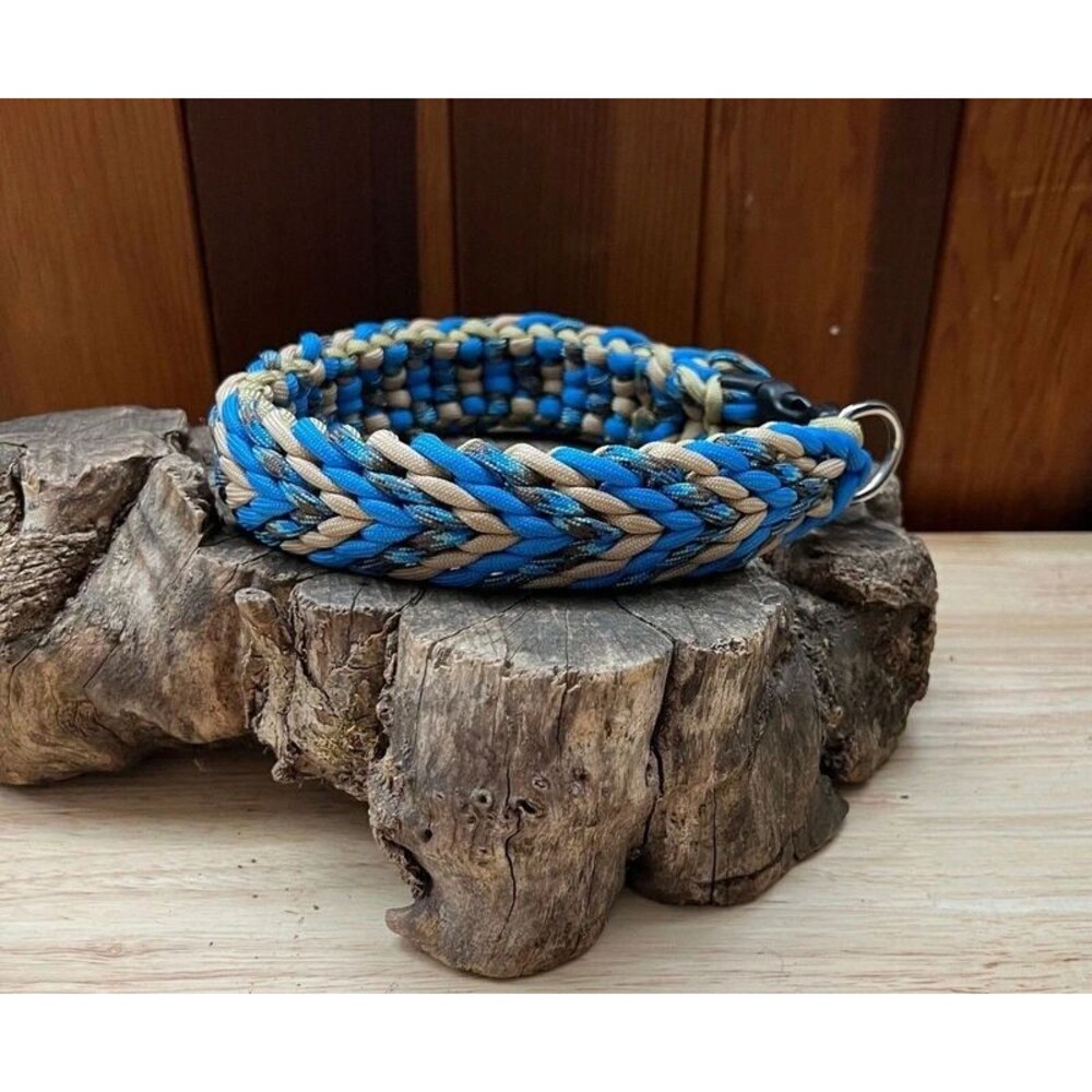 Fits 15 in. Neck Size, Quick Release Paracord Dog Collar